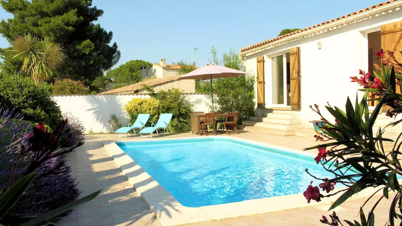 Villa near Beziers France long term rental