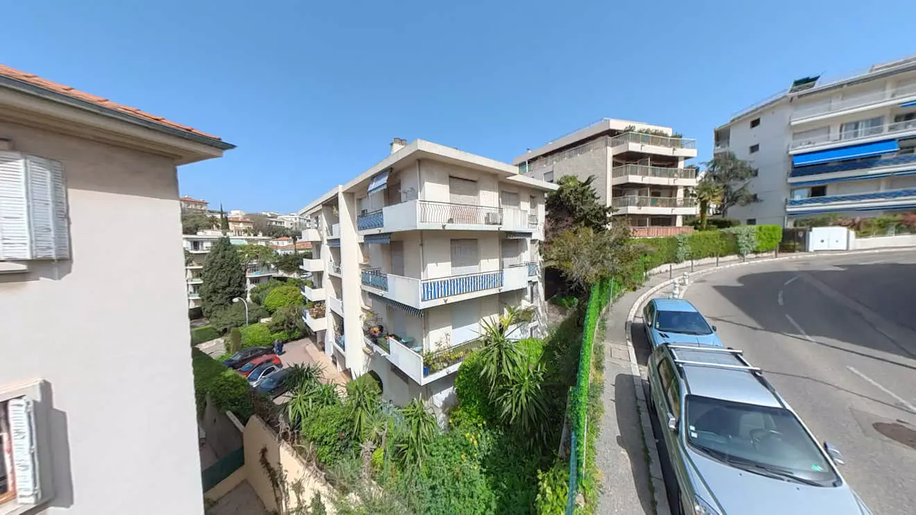 Apartment for long term rentals near Menton France